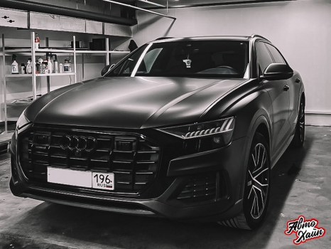 Audi Q8. Оклейка кузова виниловой пленкой_4