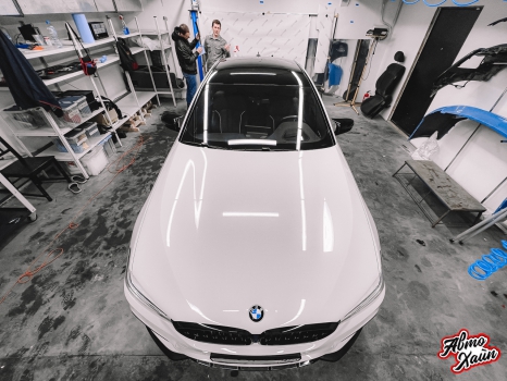BMW 5 G30. Оклейка крыши и оптики_3