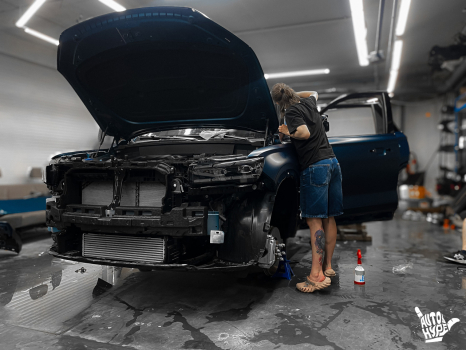 Geely Monjaro. Оклейка кузова_6