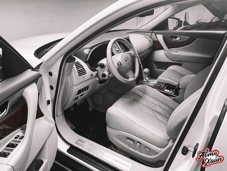 Infiniti FX37. Перетяжка руля_2