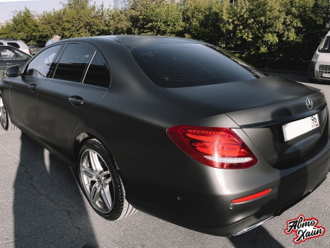 Mercedes-Benz E-class. Оклейка пленкой_9