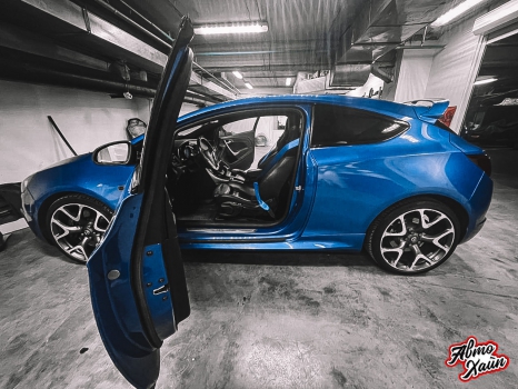 Opel Astra OPC. Замена ремней безопасности_2