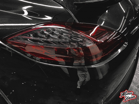 Porsche Panamera. Оклейка оптики, антихром. _10