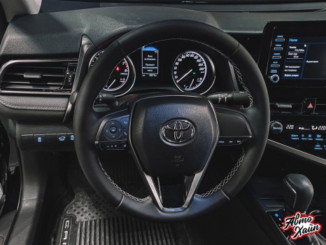 Toyota Camry. Перетяжка руля и сидений_2