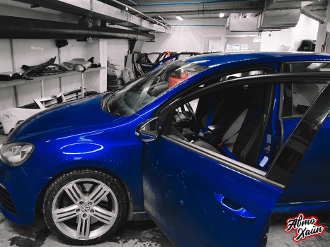 Volkswagen Golf R. Замена ремней безопасности  _3