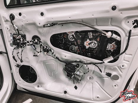 Volkswagen Tiguan. Комплексная шумоизоляция_9