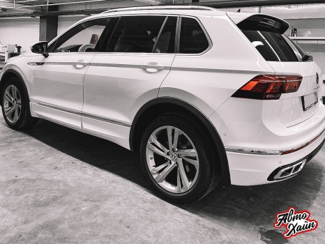 Volkswagen Tiguan. Покрытие кузова керамикой, пошив ковриков_5